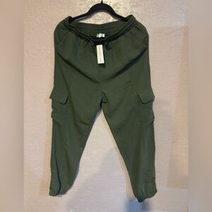 Stylish Olive Green Cargo Pants